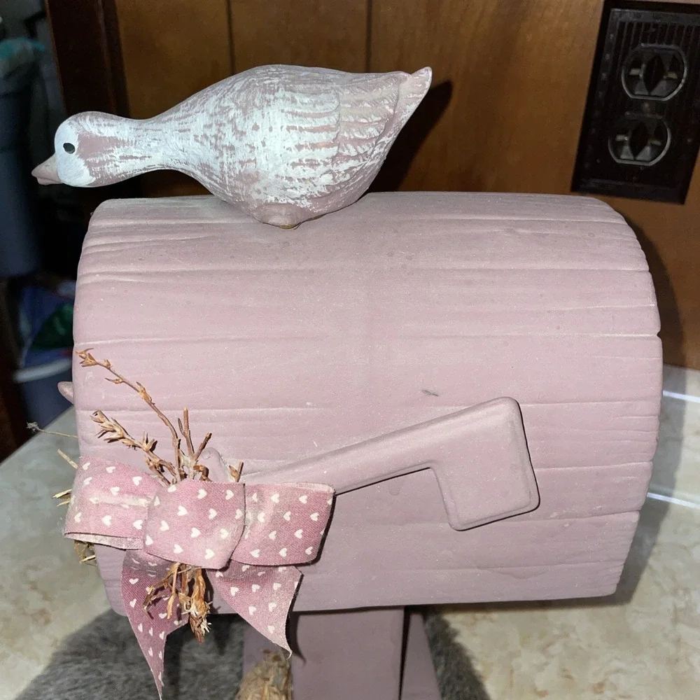 Ceramic Geese Duck With‎ Mailbox Egg Nest Four Birds